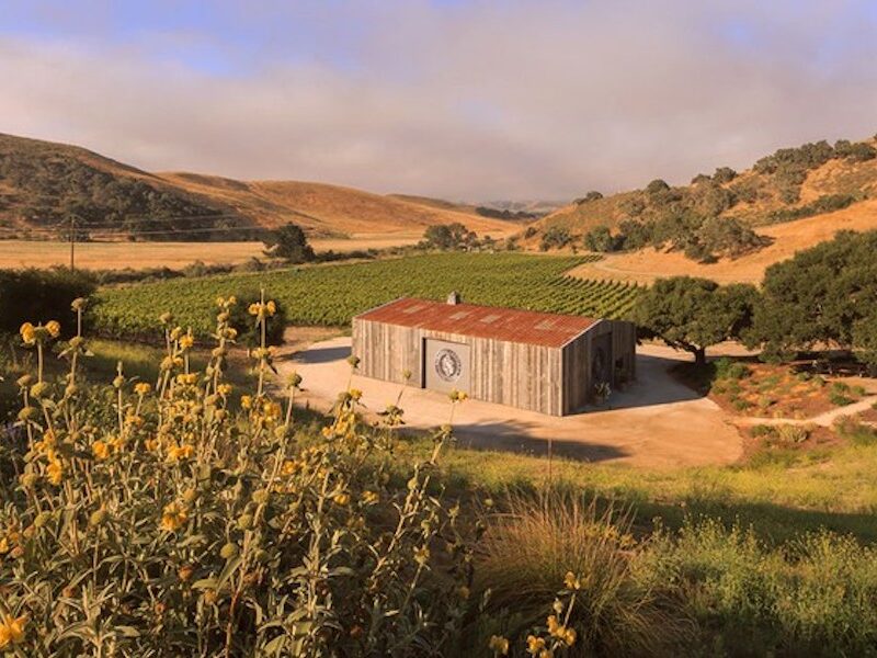 Wineries & Tasting Rooms of Santa Barbara County | Santa Barbara Vintners